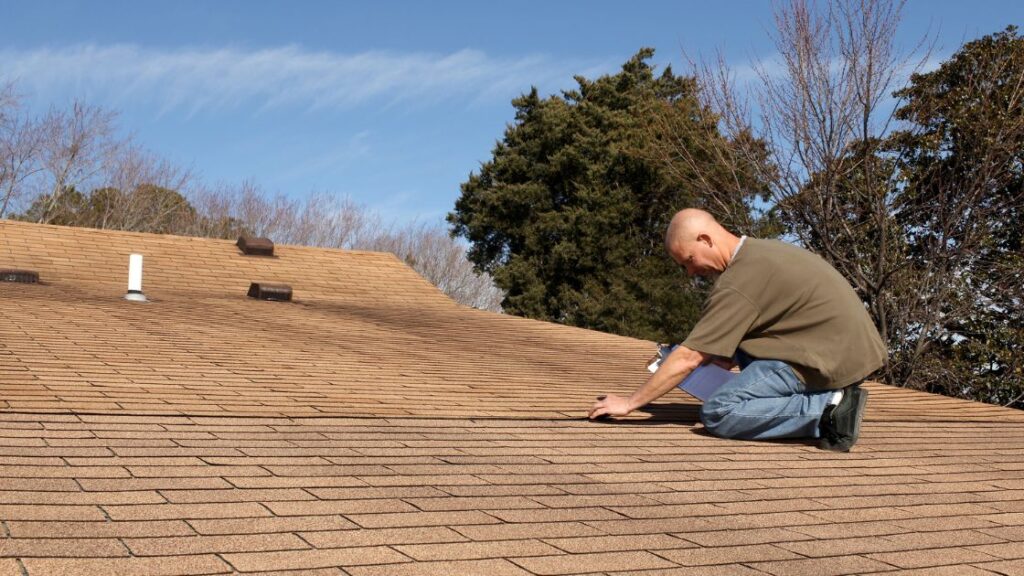 Roof inspection by professionals